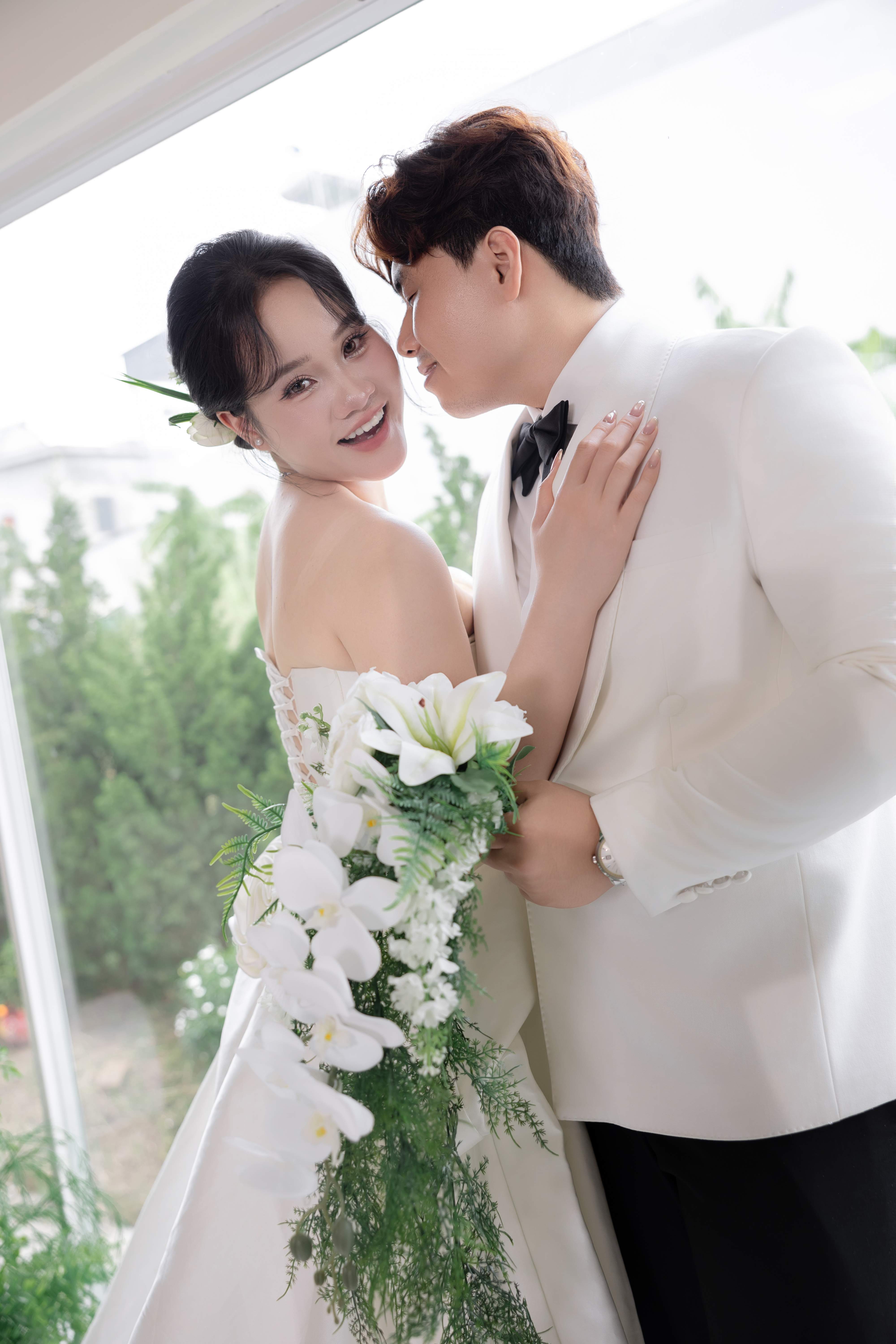 Ảnh cưới Hoàng Anh và Lệ Quyên